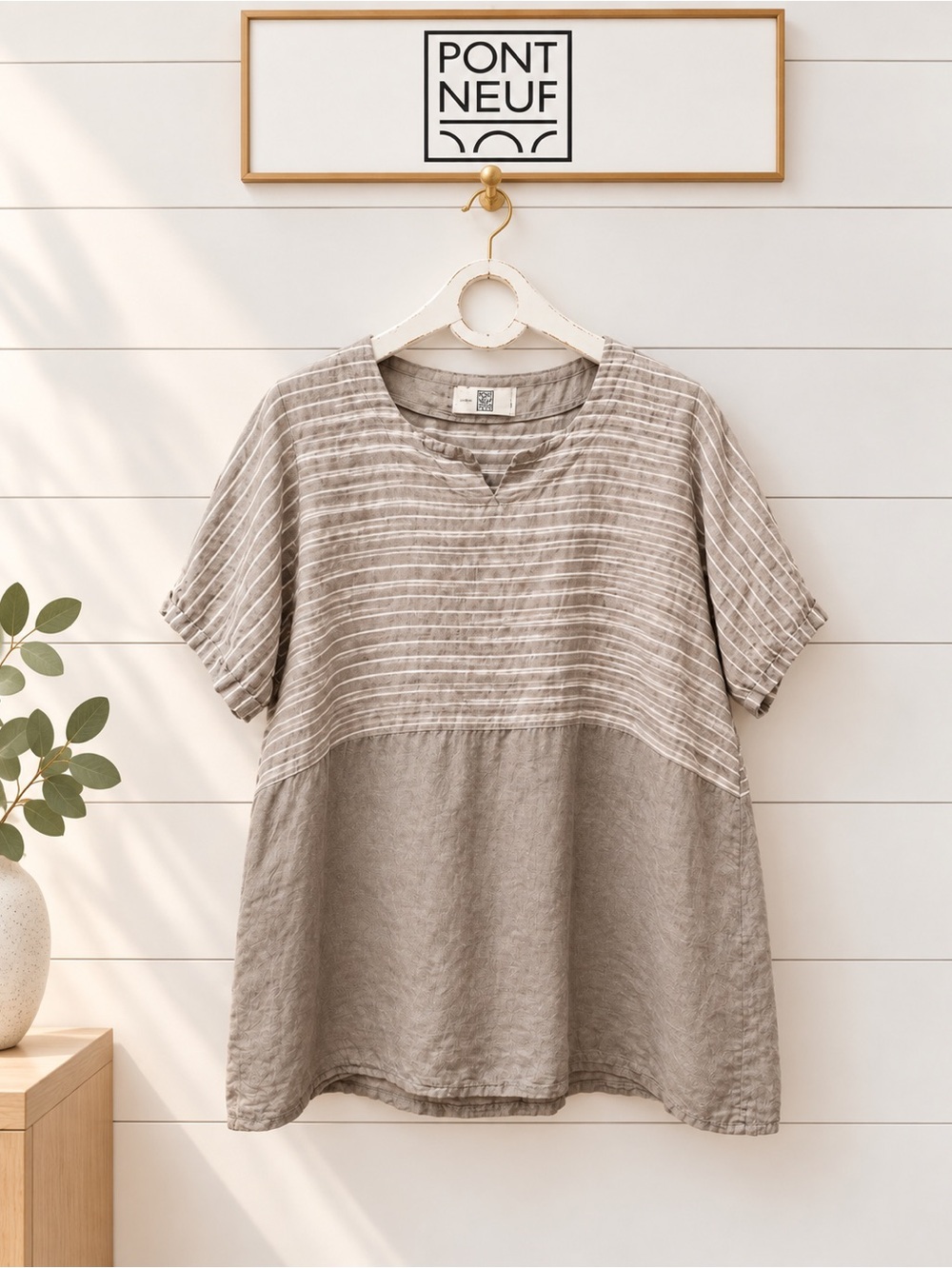 Pont Neuf Striped Linen-Style Tunic – Beige – Estimated Size XL